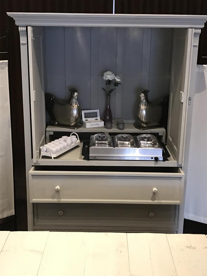 Hotel Plein 10 Zuidzande Экстерьер фото
